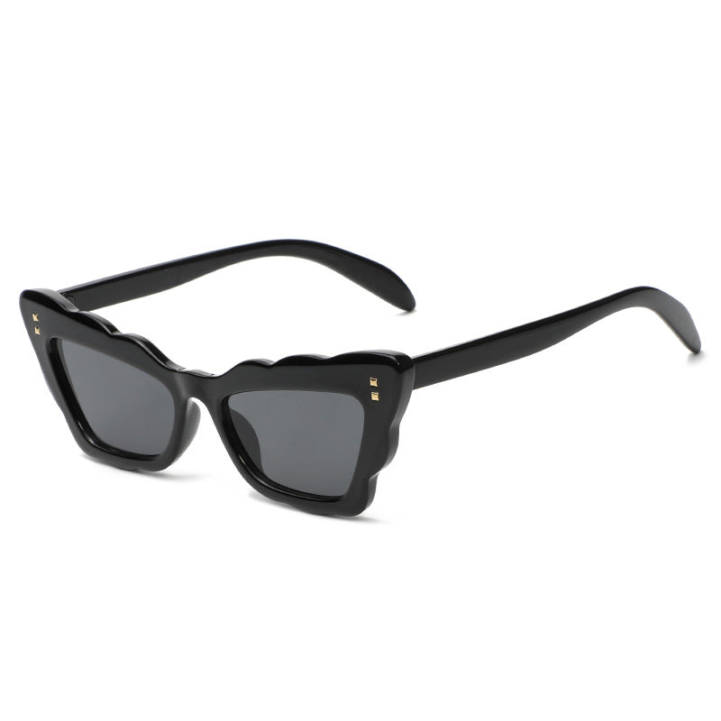 Wholesale PC Cat's Eye Color Small Frame Women's Sunglasses